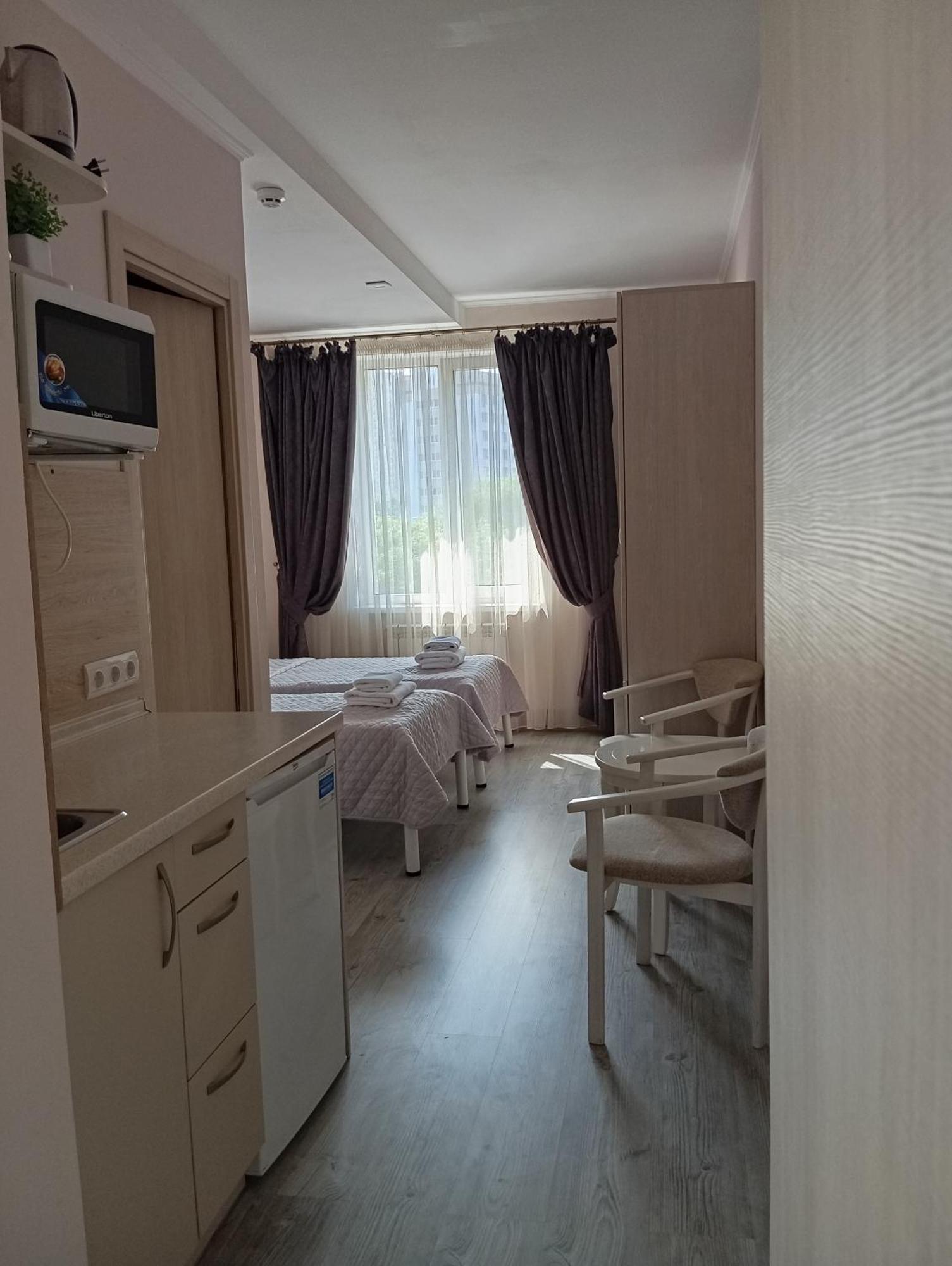 ホテル Київські Ночі エクステリア 写真